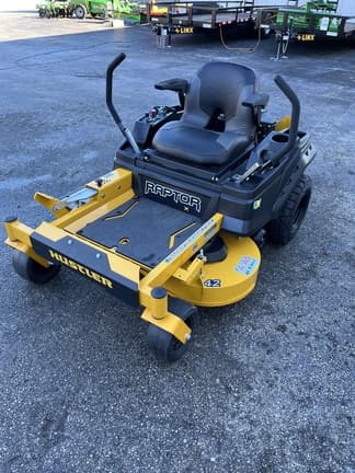 Main image Hustler Raptor